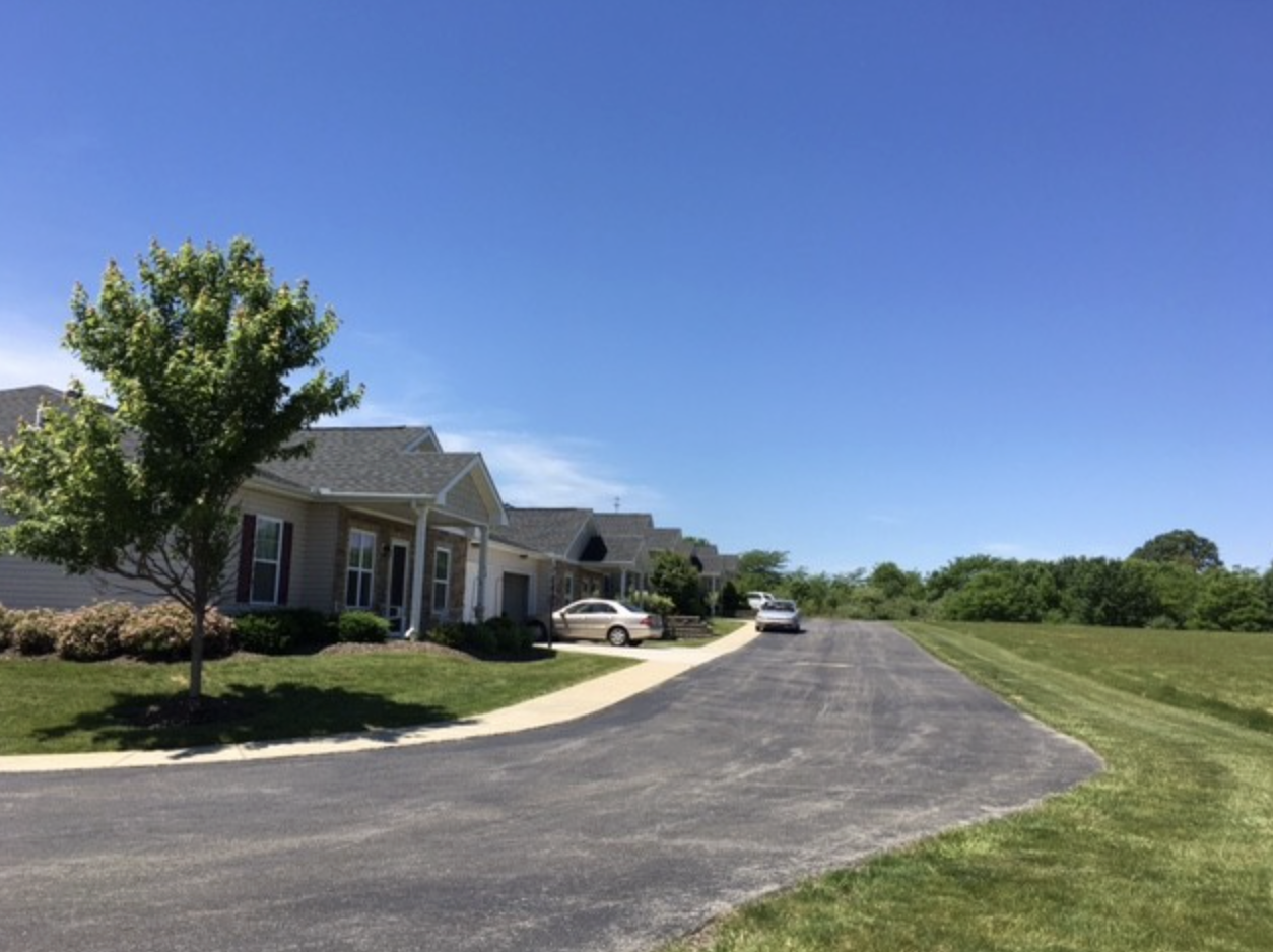 Quail Run Villas Senior - Photo 2 of 4