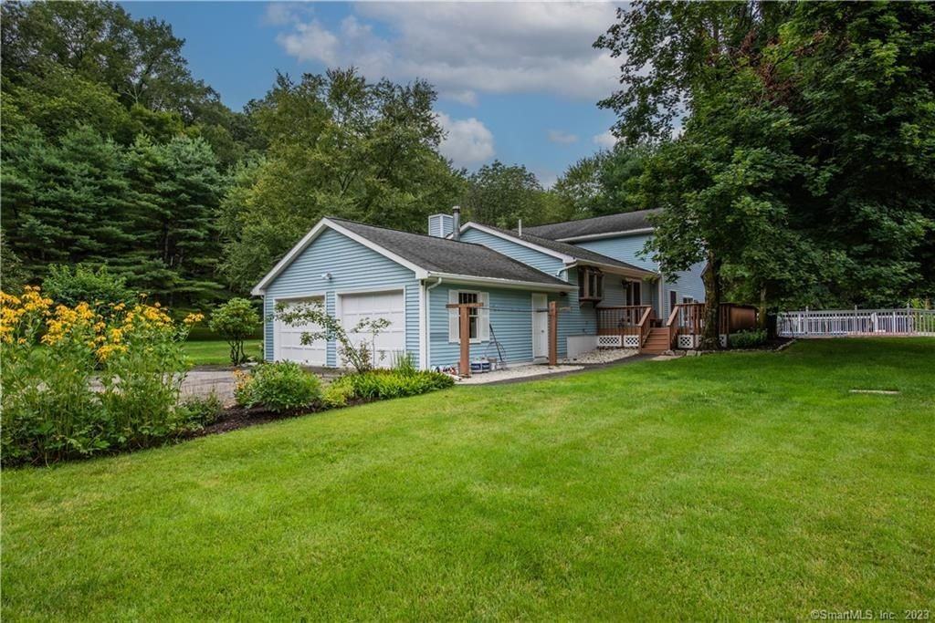 517 River Rd - Photo 2 of 22