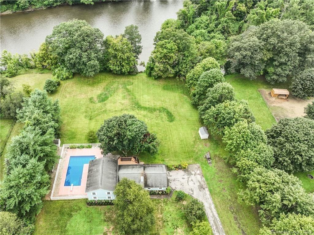 517 River Rd - Photo 3 of 22