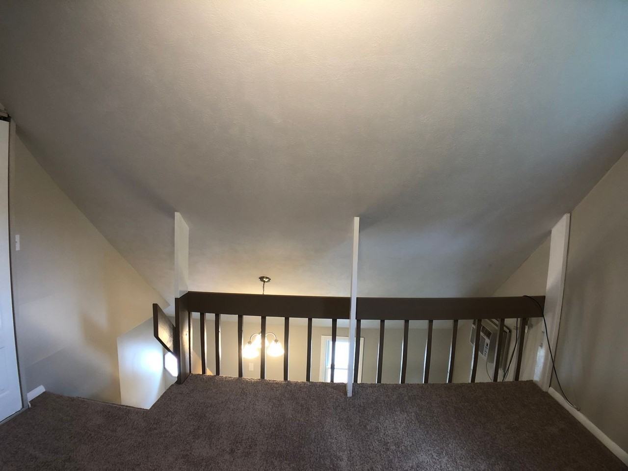 562-564 East Maiden St. - Photo 5 of 25