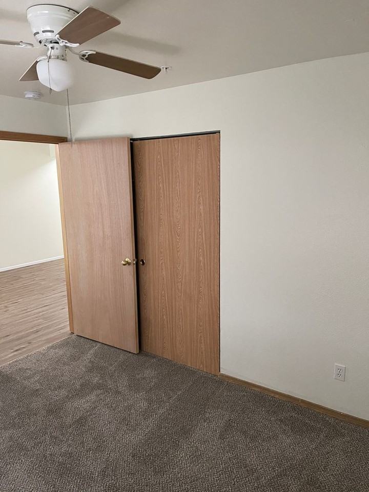 Maplewood - Photo 6 of 10