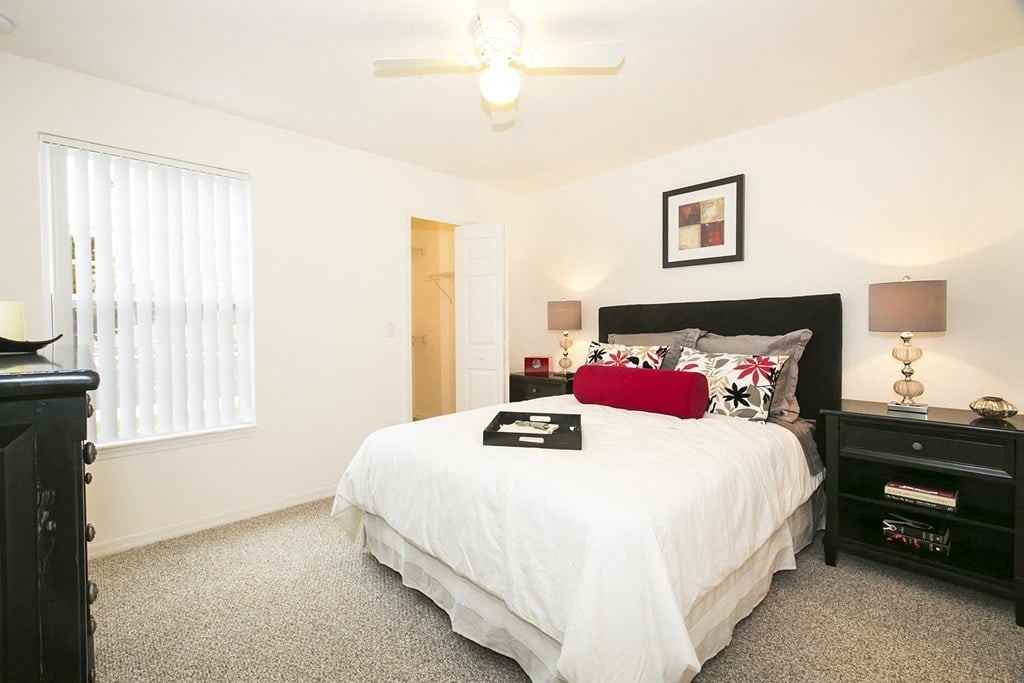 Fairview Cove - Photo 4 of 21