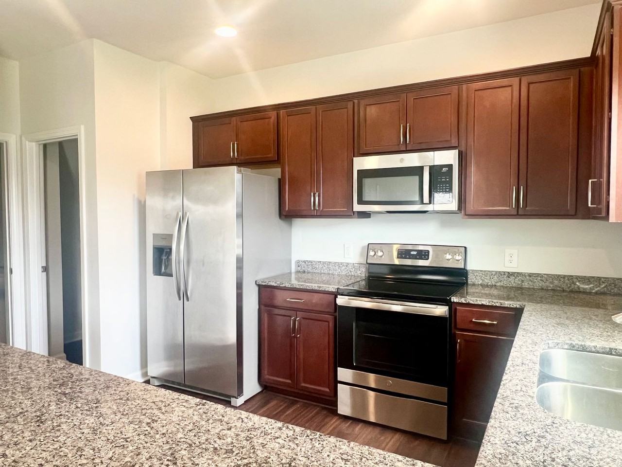 122 Kcf Dr - Photo 2 of 40