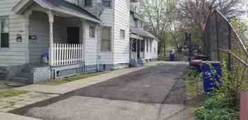 featured image of 3165 W 31st St