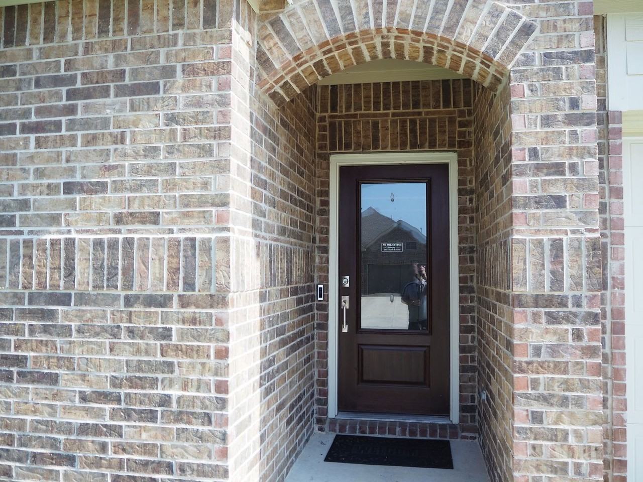 1116 Mesquite Ln - Photo 3 of 28