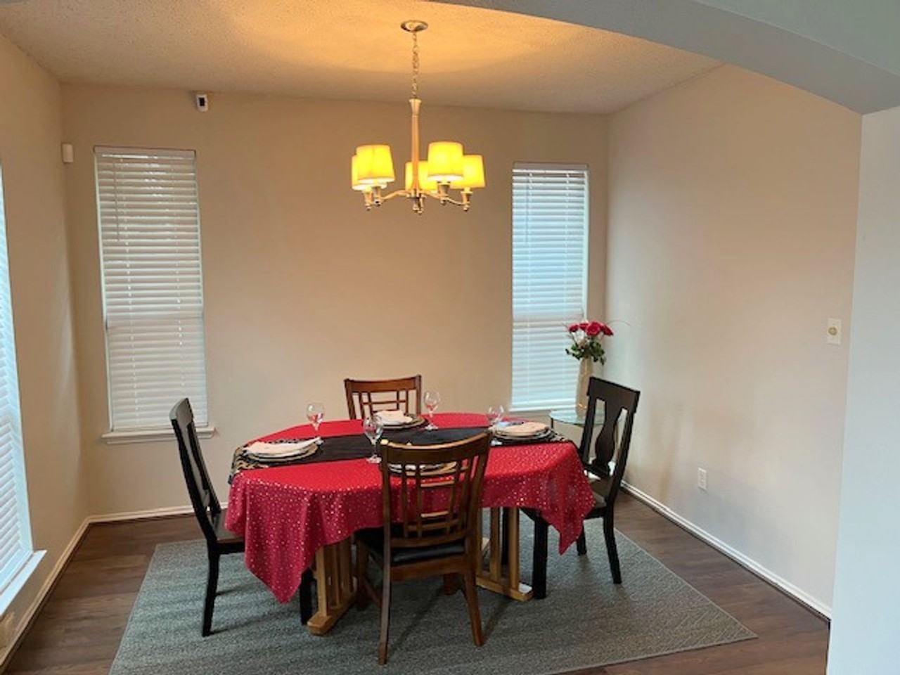 8504 Saffron Dr - Photo 3 of 19