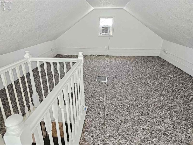 245 Jefferson St - Photo 3 of 12