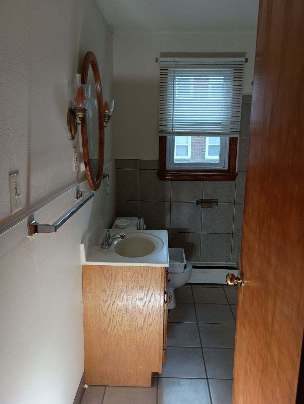 4250 East Allen Street #2 - Photo 4 of 5