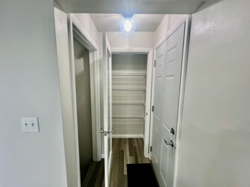 2812 Main Ave - Photo 3 of 20