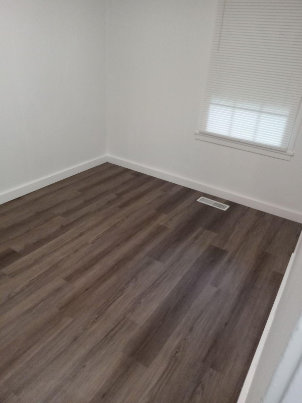 1311 Alma Ave - Photo 5 of 15