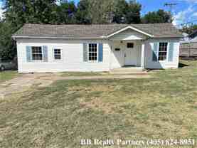 3407 E 38th St #NA - Photo 1 of 1