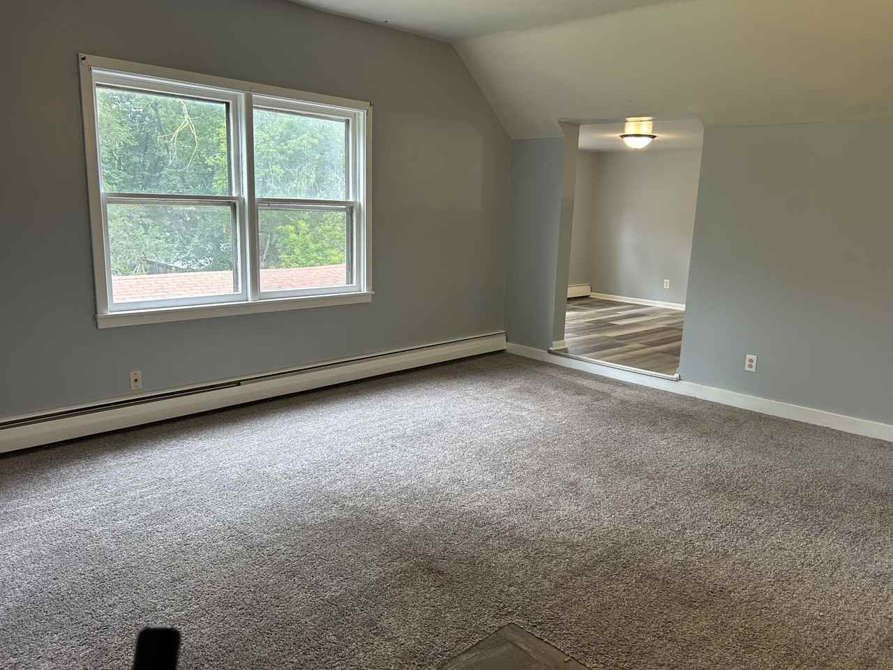 90 1/2 8th St - Photo 2 of 8