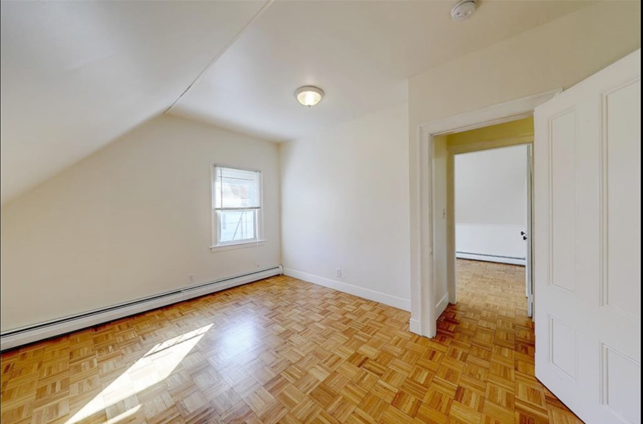 6 Poplar St #3 - Photo 4 of 8