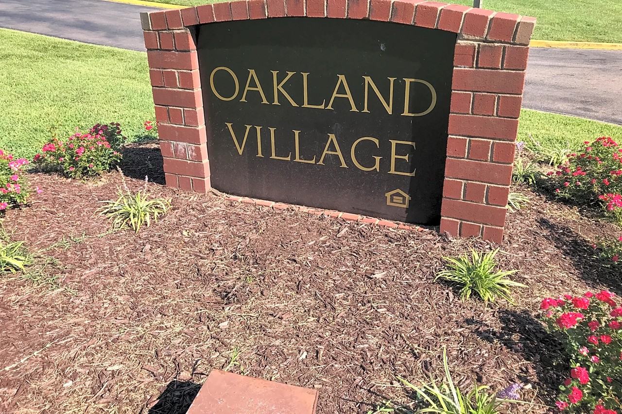 Oakland Village - Photo 5 of 5