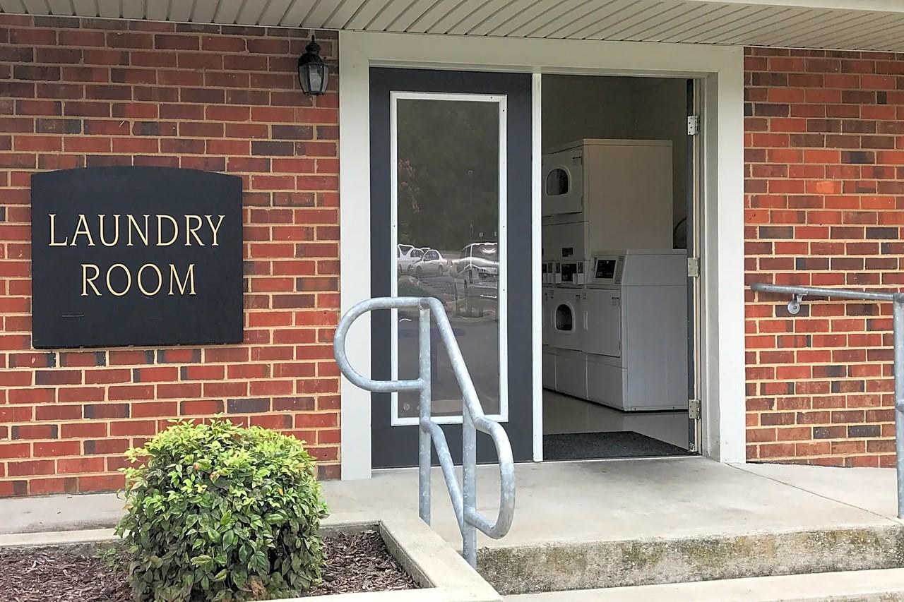 Oakmeade - Photo 3 of 7