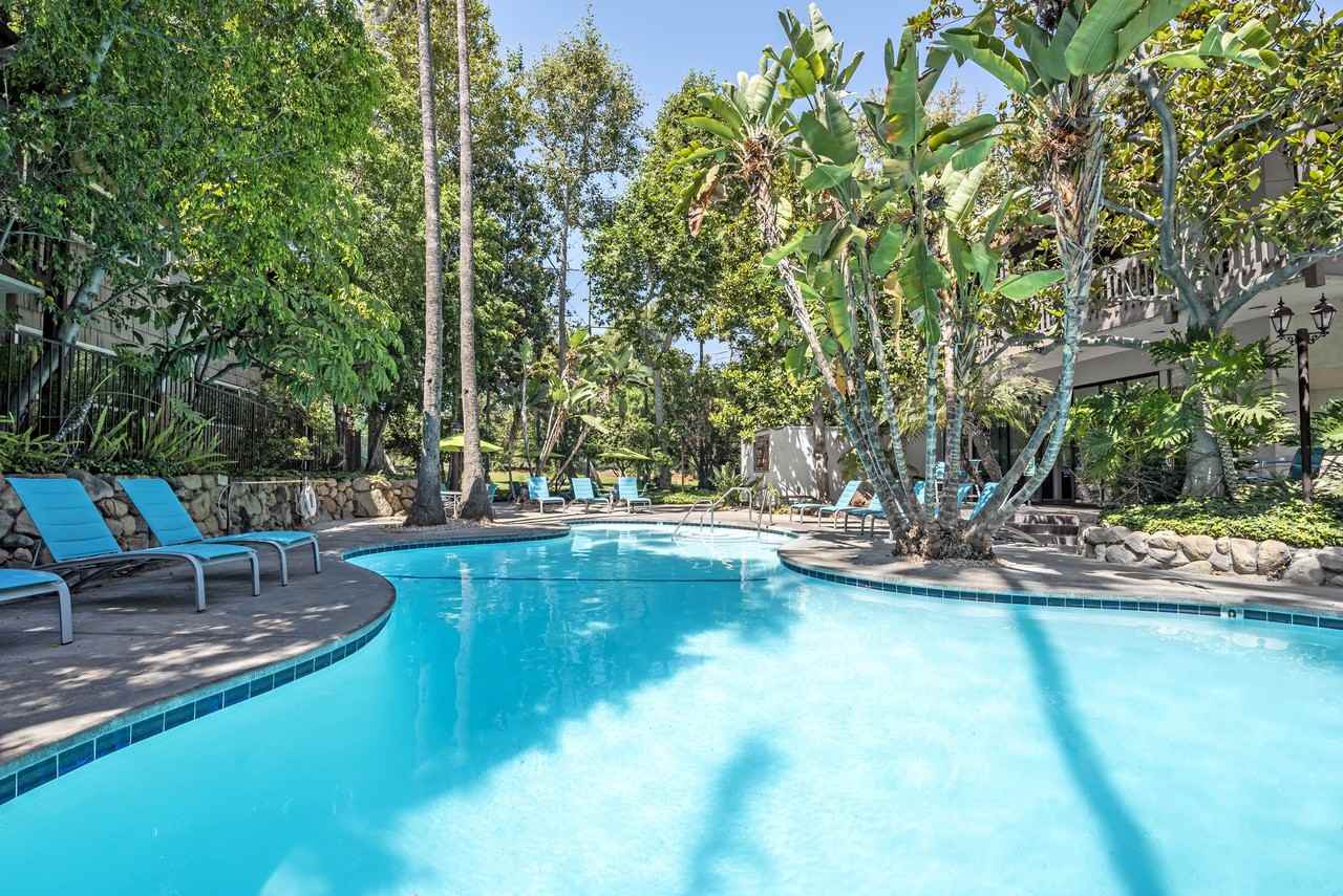 Rancho Los Feliz - Photo 4 of 13