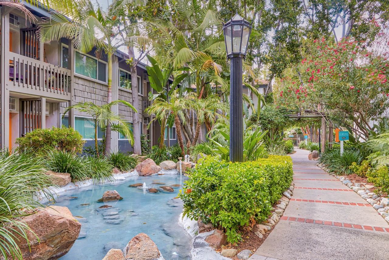 Rancho Los Feliz - Photo 6 of 13