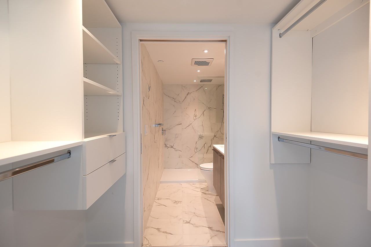 1107 Richards Street - Photo 15