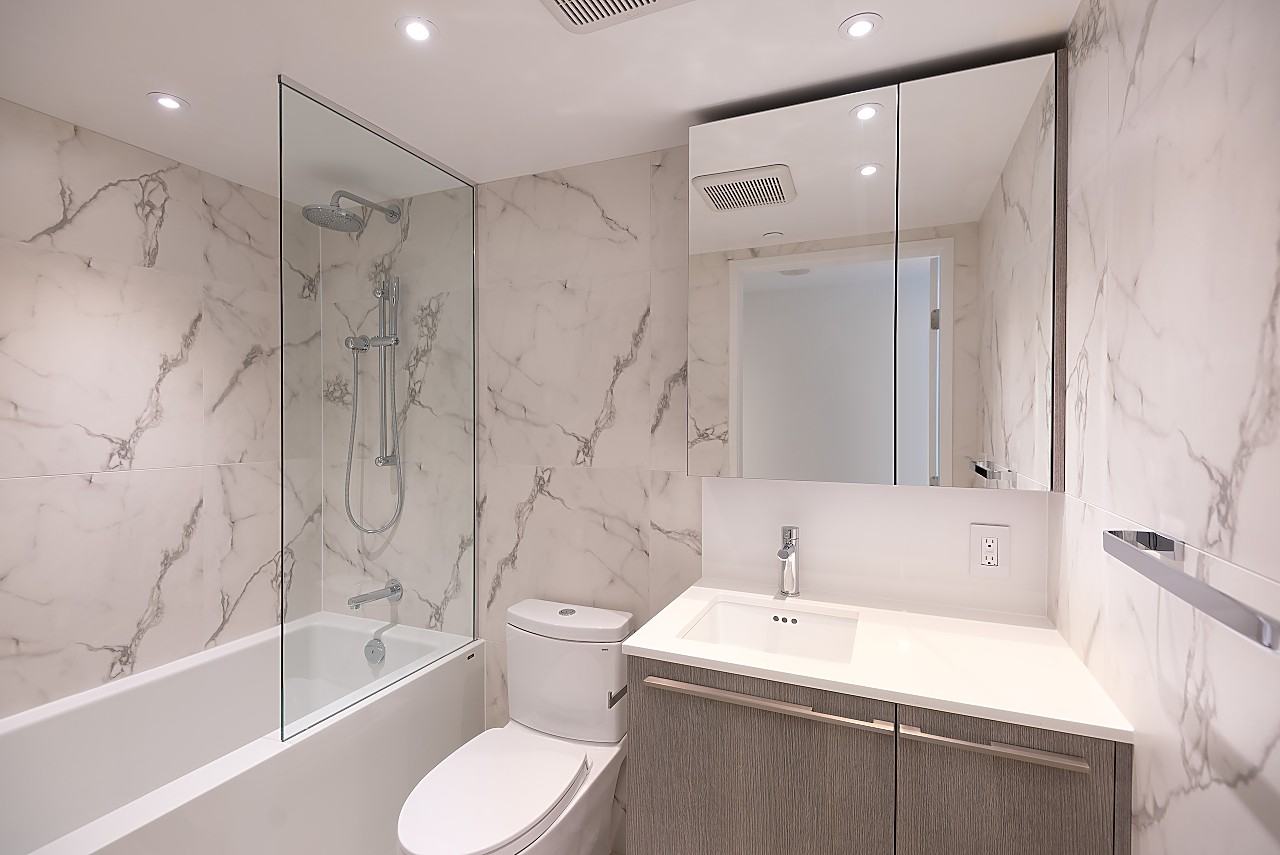 1107 Richards Street - Photo 19