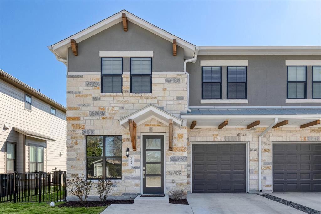 804 E 17th St #A - Photo 2 of 8