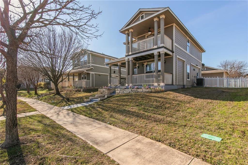 1505 Corn Hill Ln - Photo 3 of 8