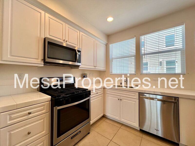 4968 Arrow Hwy #F - Photo 5 of 22