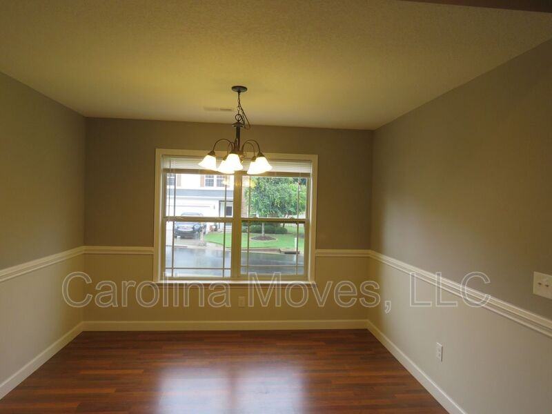 105 Dellwood Dr - Photo 5 of 14