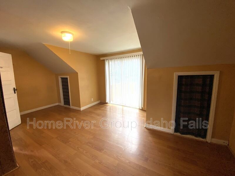 1350 1/2 Lake Ave - Photo 7 of 12