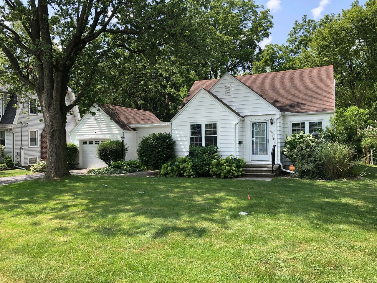 804 Elm St - Photo 2 of 31