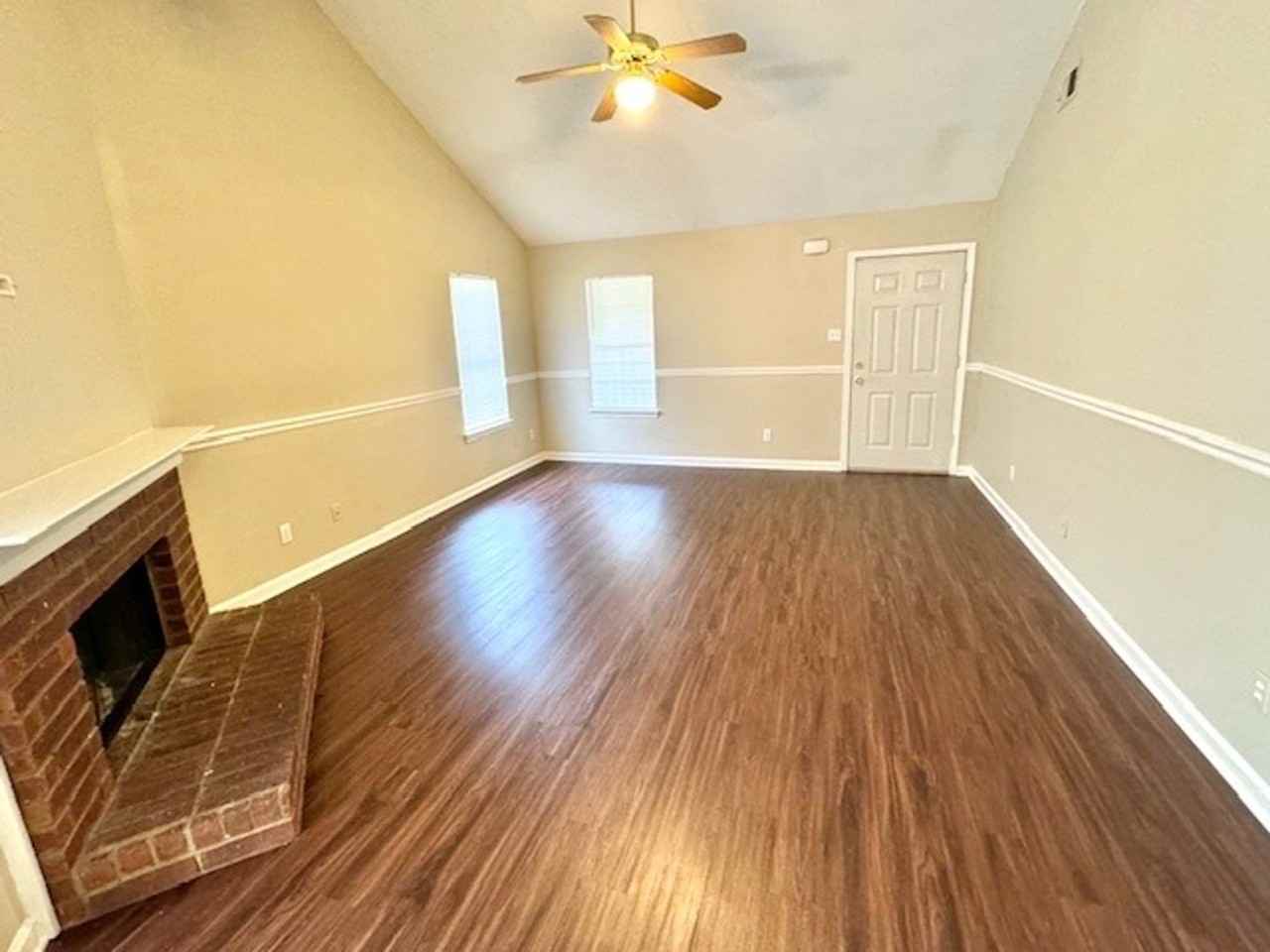 7141 Lindsey Leaf Cv - Photo 3 of 12