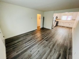 featured image of 544 S 6th St