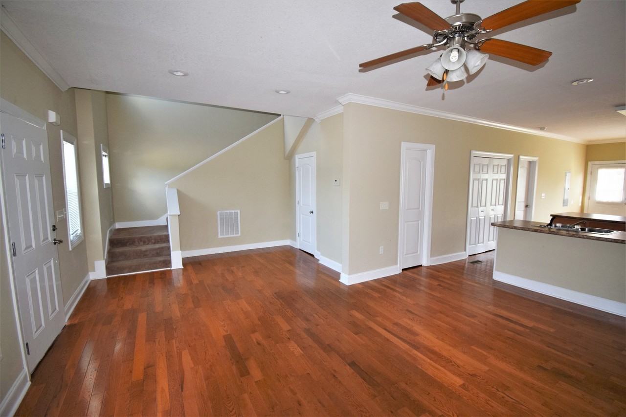 4988 Burkhalter Rd #102 - Photo 3 of 16