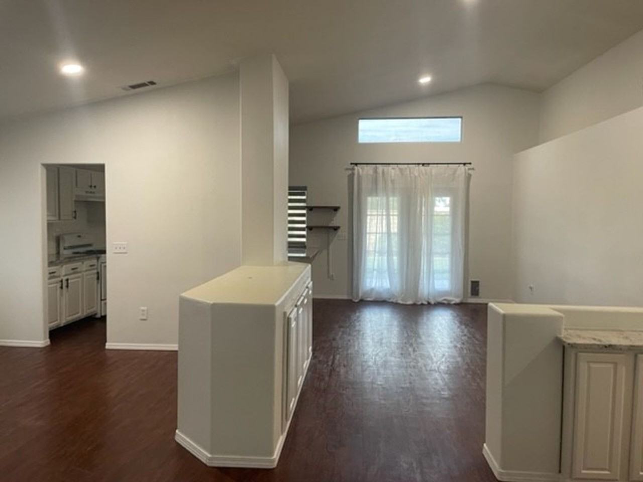 5801 Canoe Ct - Photo 2 of 30