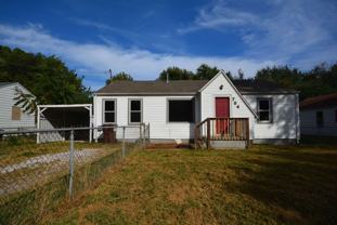 704 S Forest Ave - Photo 1 of 1