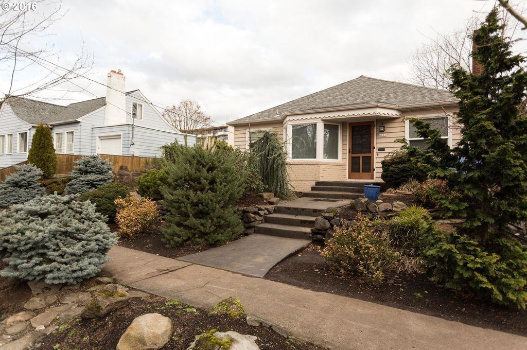 6600 Se 22nd Ave - Photo 2 of 32