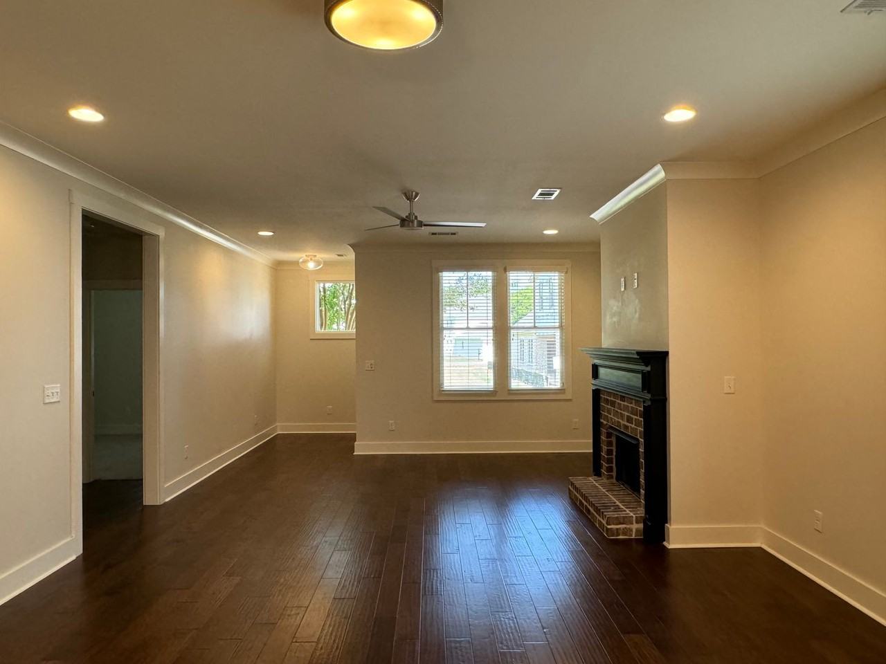 3408 Lockwood Pl - Photo 7 of 36