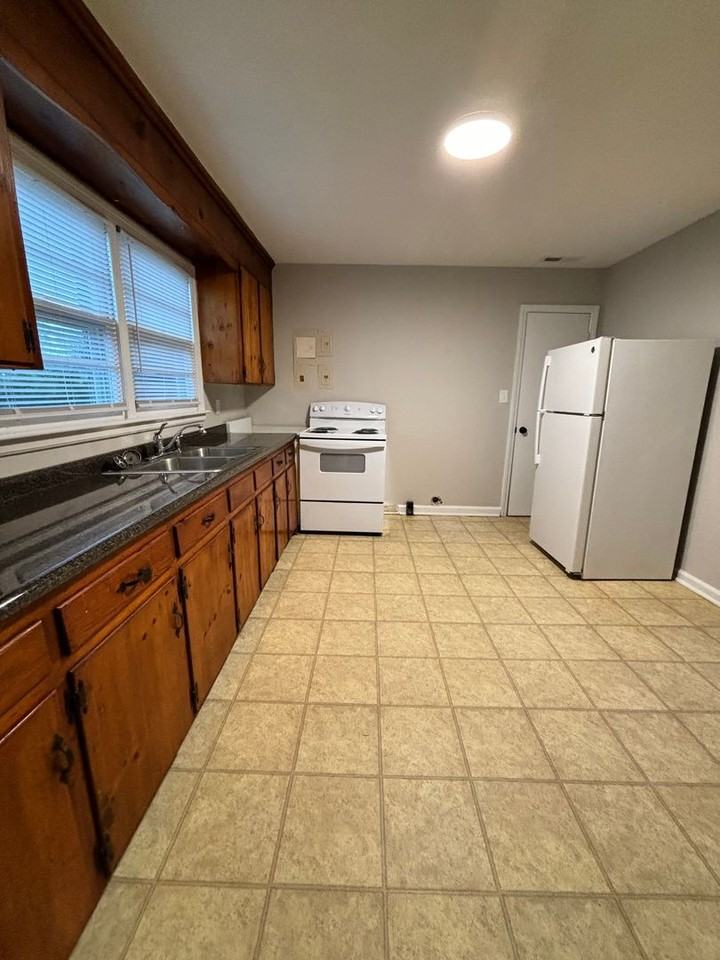 42A Sophia Dr - Photo 7 of 13
