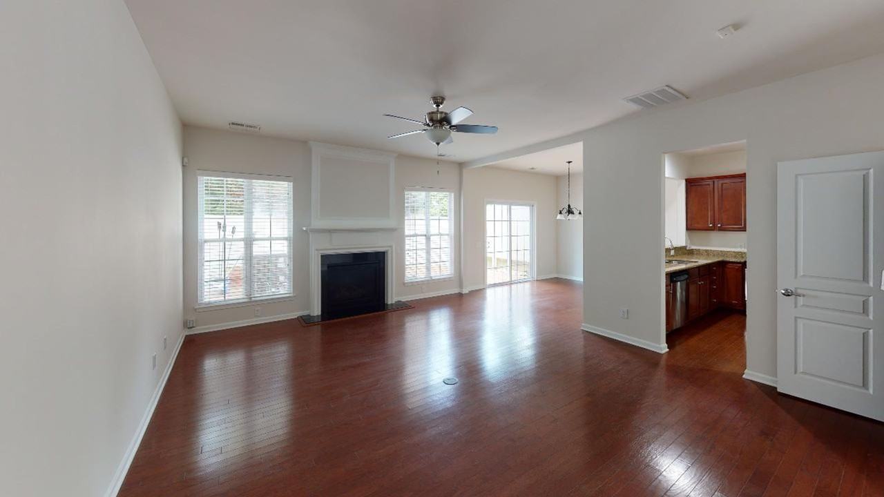 16718 Whitekirk Pl - Photo 2 of 14