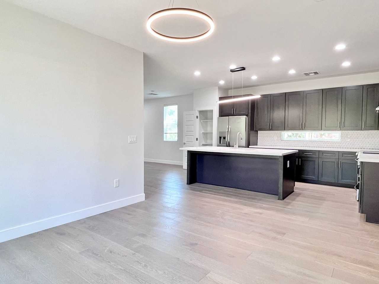 Medlock Villas - Photo 2 of 50