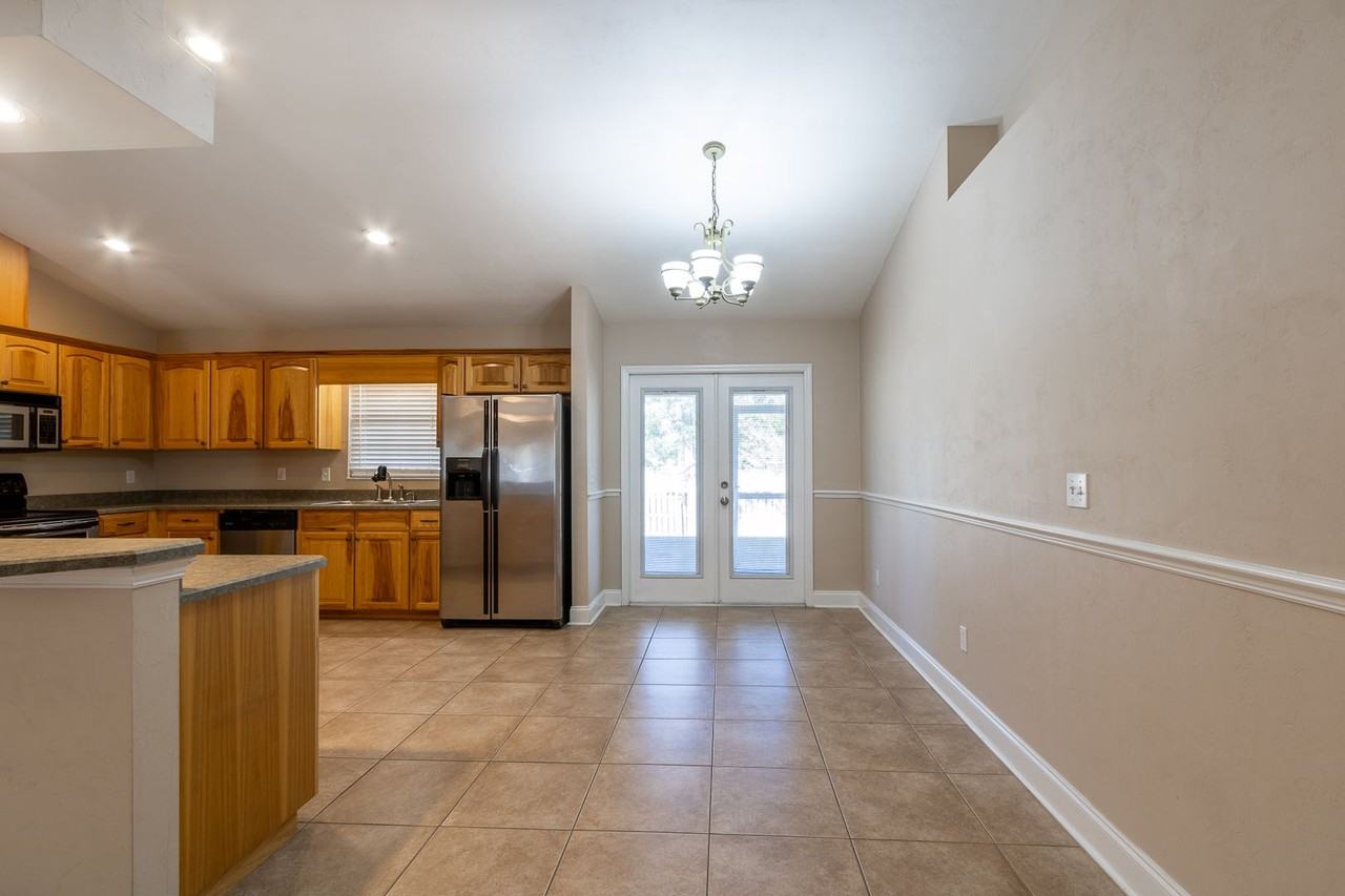 25314 Sw 21st Pl - Photo 7 of 24