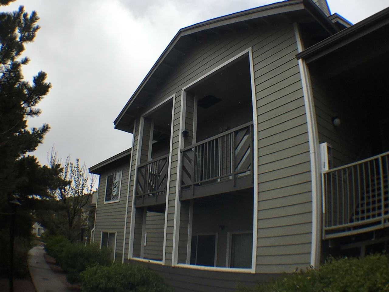 4343 East Soliere Avenue - Photo 4 of 18