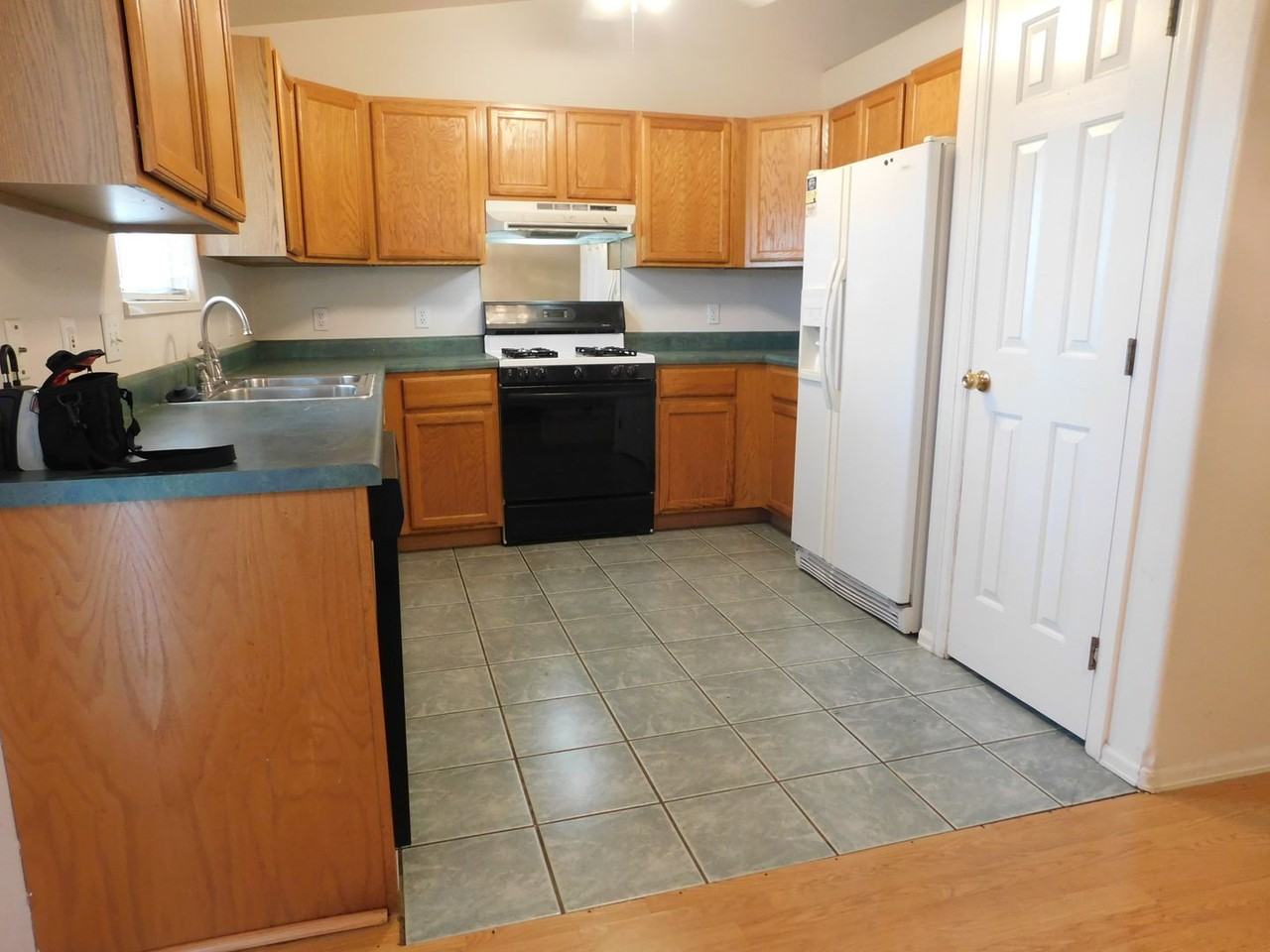 2963 Bookcliff Ave - Photo 7 of 18