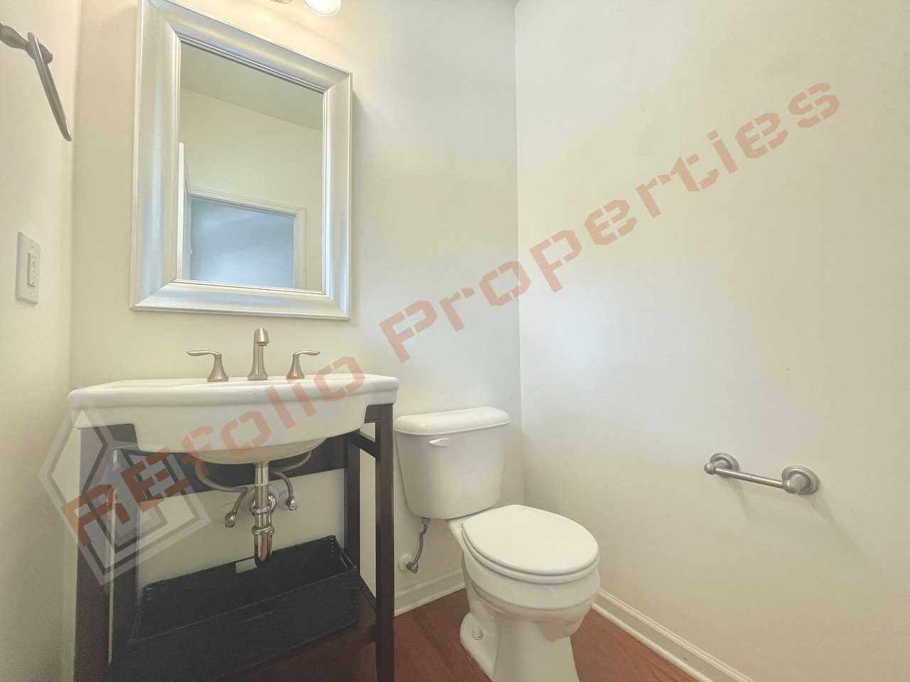 606 Briarcliff St - Photo 7 of 25