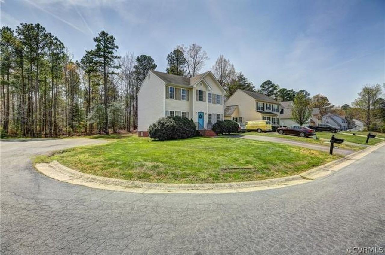 832 Howard St - Photo 3 of 28