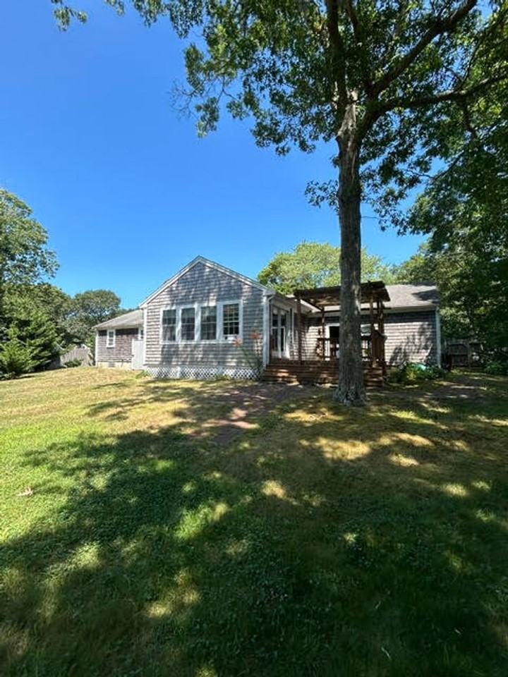 25 Ronda Ln - Photo 3 of 8