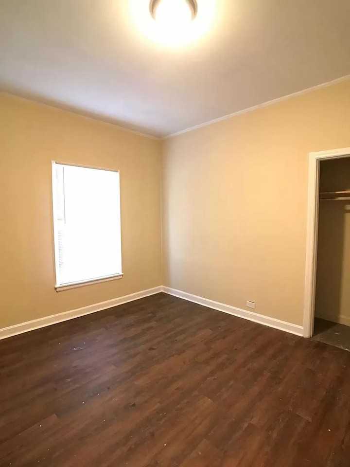 8600 Moores Chapel Rd - Photo 7 of 8