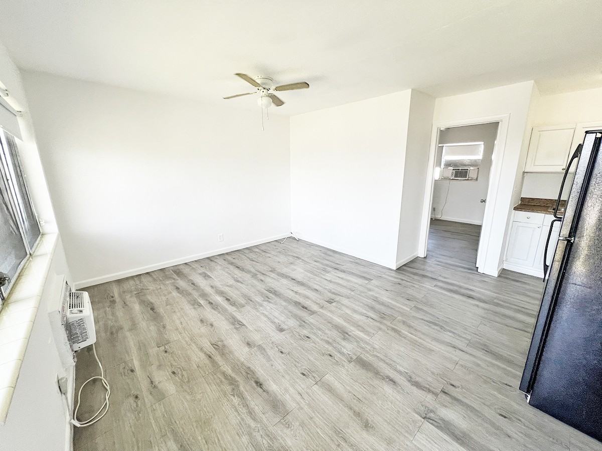 6014 Fillmore Street - Photo 4 of 12