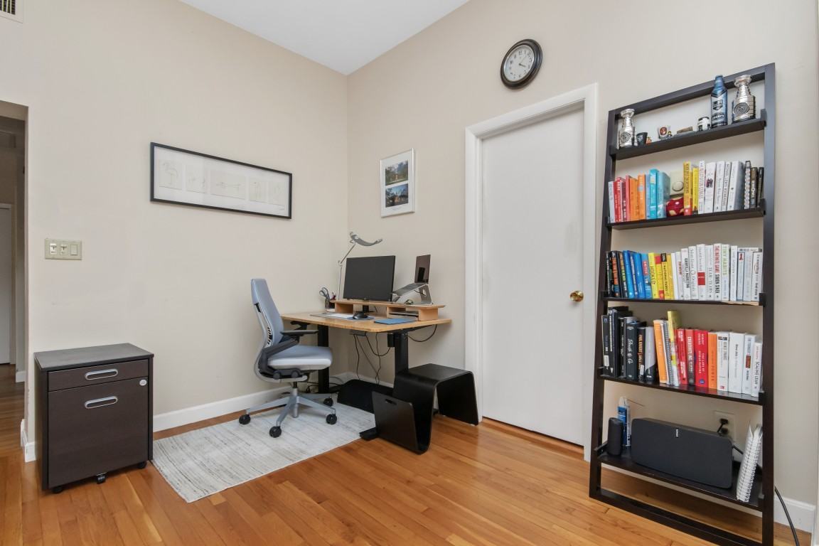 160 Commonwealth Ave #213 - Photo 6 of 20