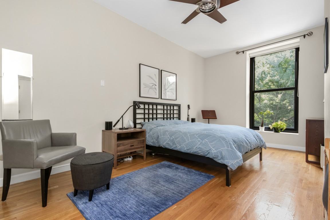 160 Commonwealth Ave #213 - Photo 7 of 20