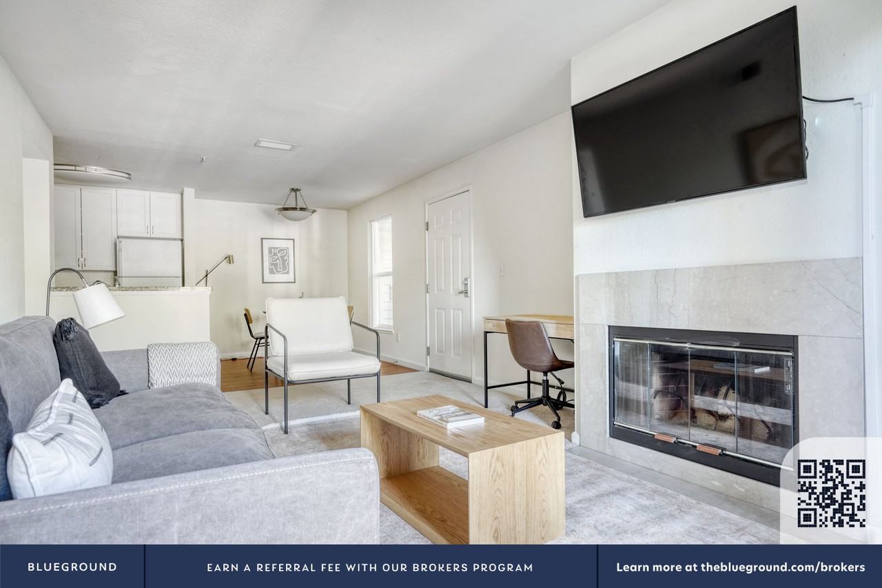 1220 North Fair Oaks Avenue - Photo 5 of 80